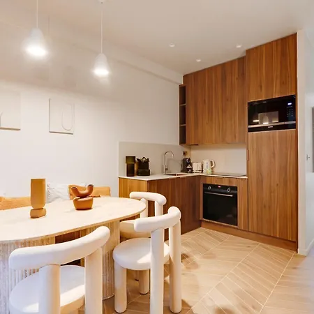 Fabuleux Loft Blomet Tour Eiffel Апартаменты *